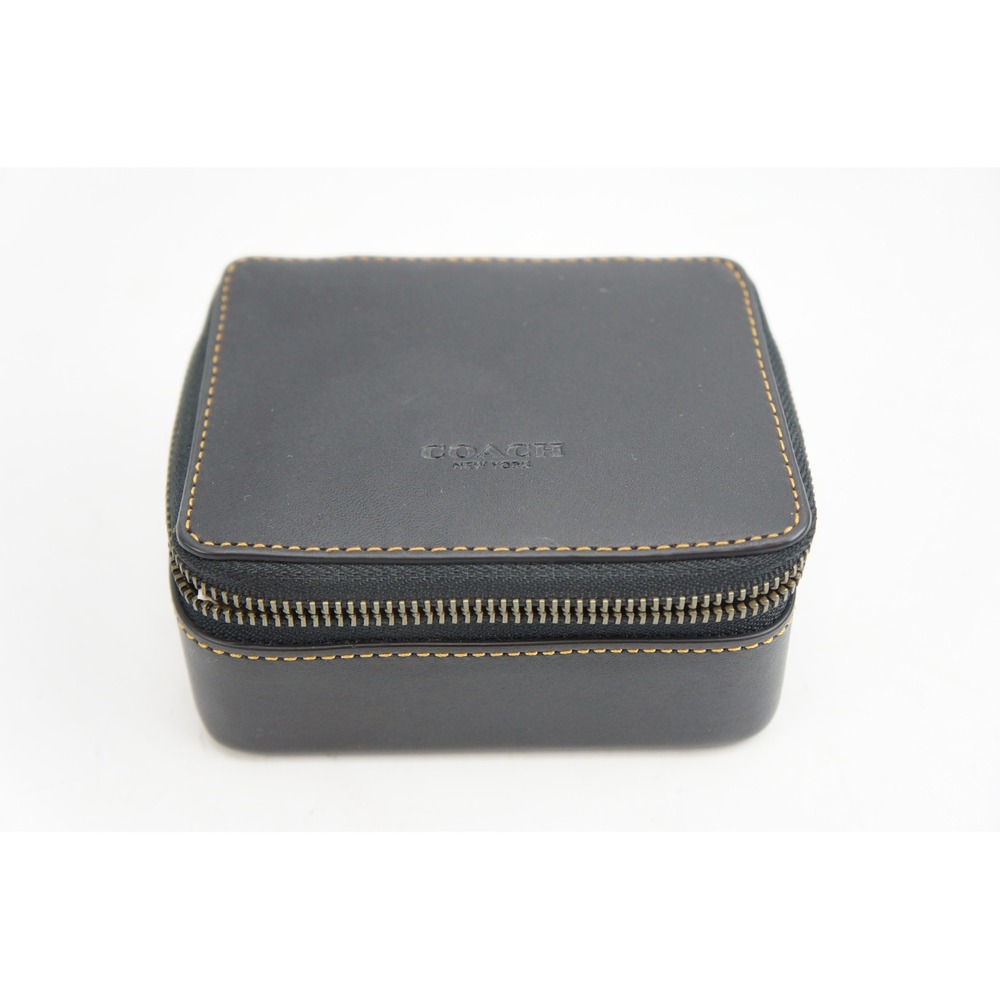 Coach Jewelry Box Travel Glovetanned Leather Zip Around Case 22930 New with tags